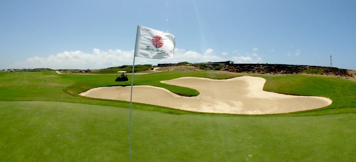 Nice view over the hole and bunker